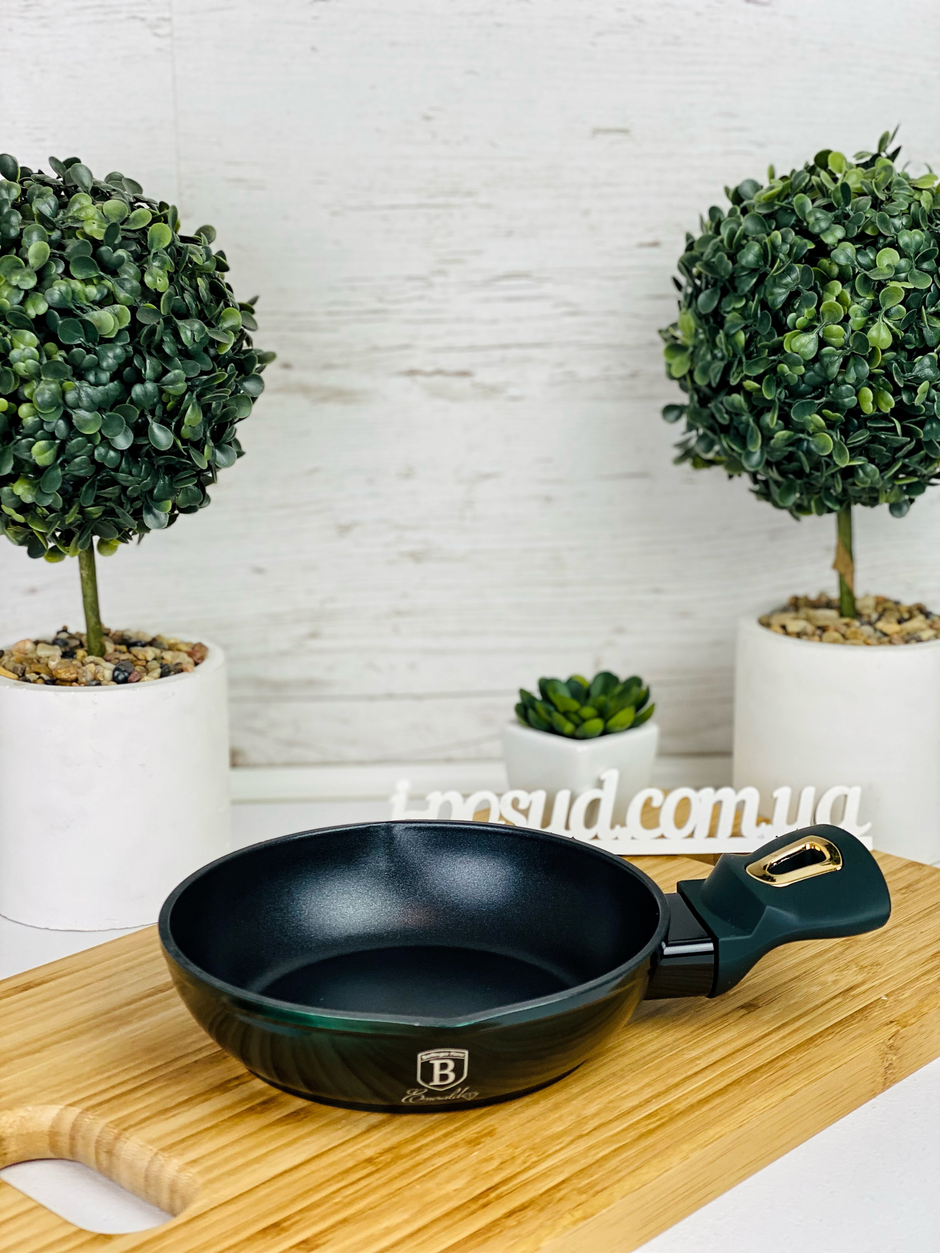 /assets/images/products/43012/1642438042.jpg
