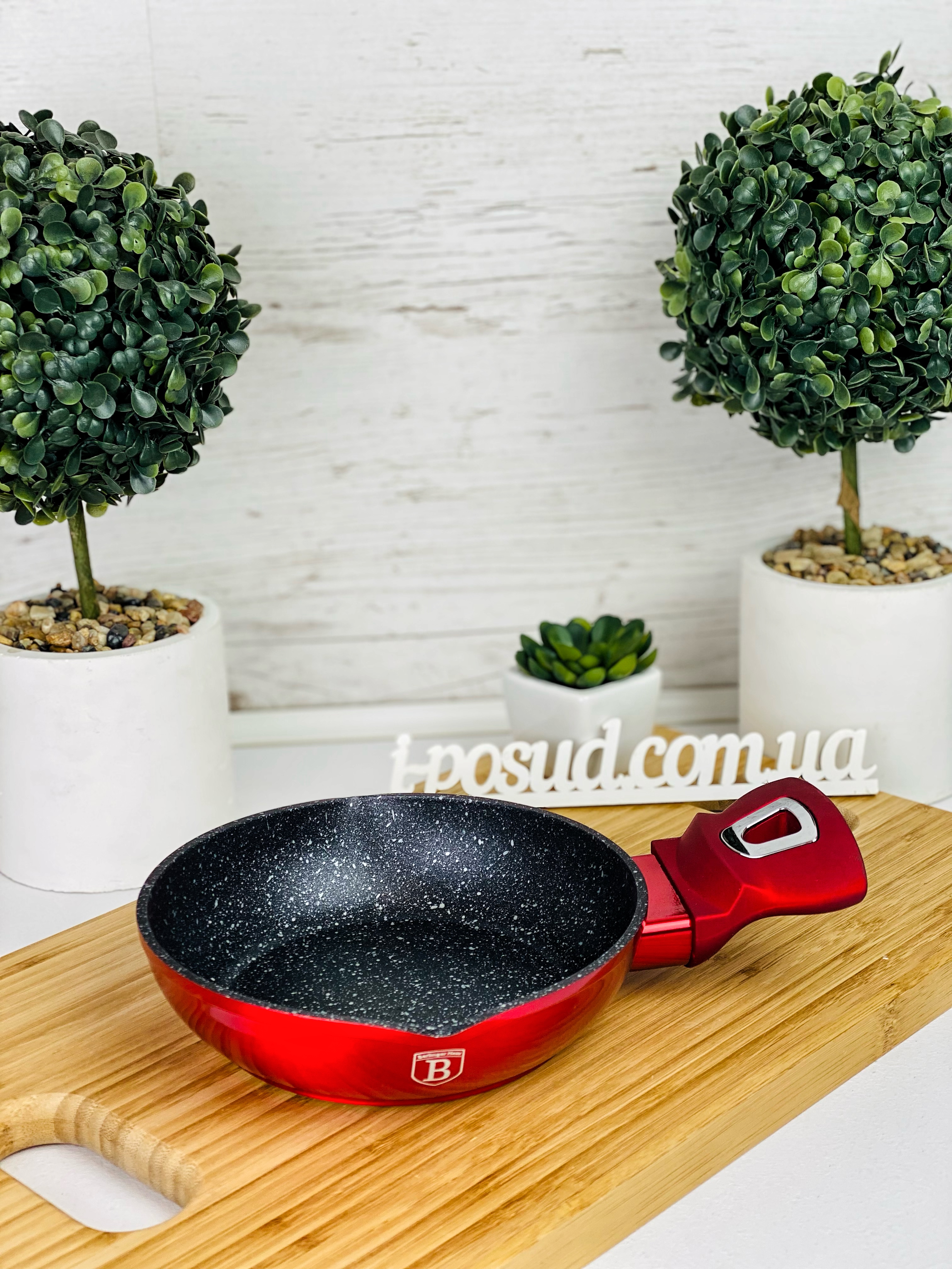 /assets/images/products/43023/1642437955.jpg