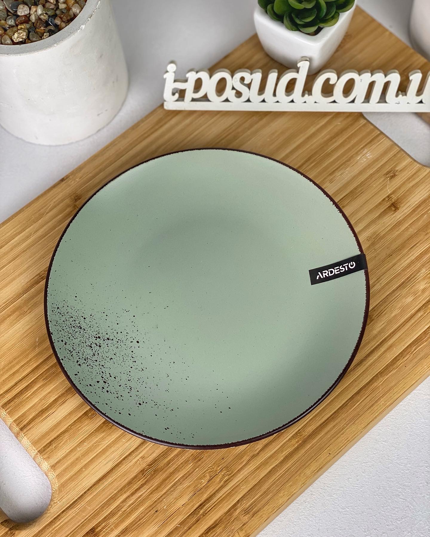 /assets/images/products/43842/1670583693.jpg